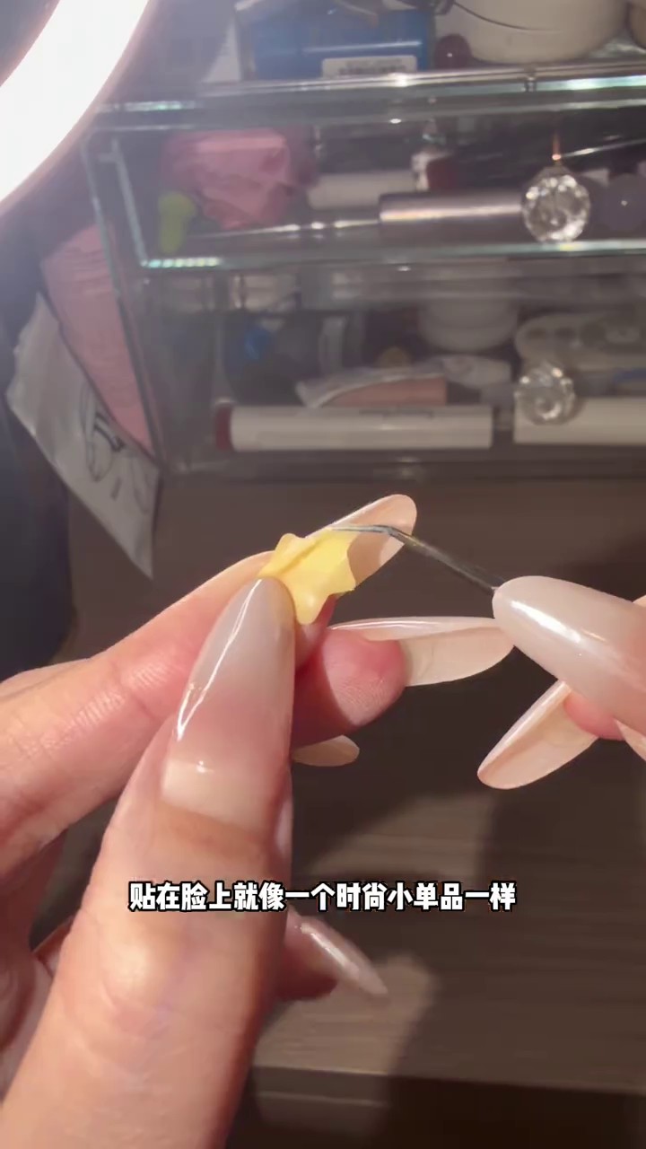 镜头34代表帧